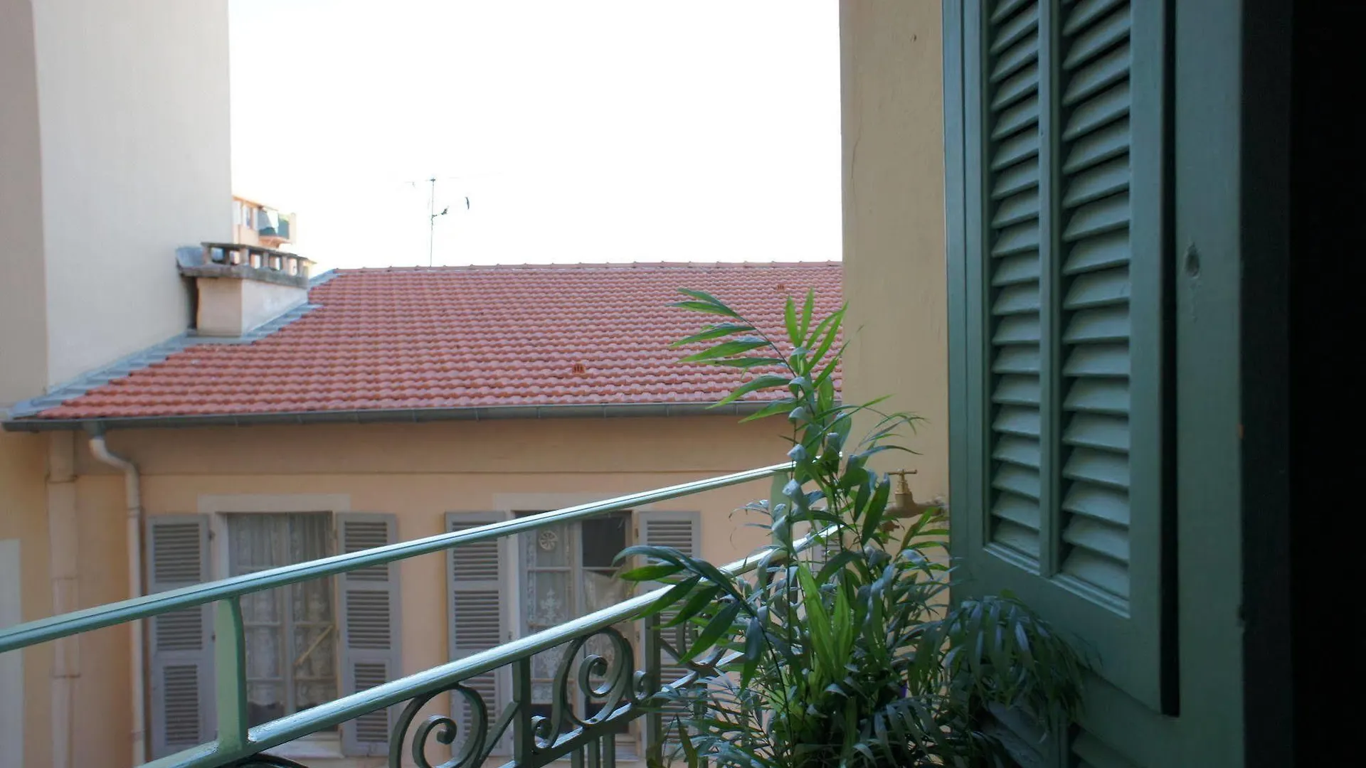 Ze Perfect Place - Ideal ! 2 Pieces Antiquaires, Port Garibaldi Nice Frankrike